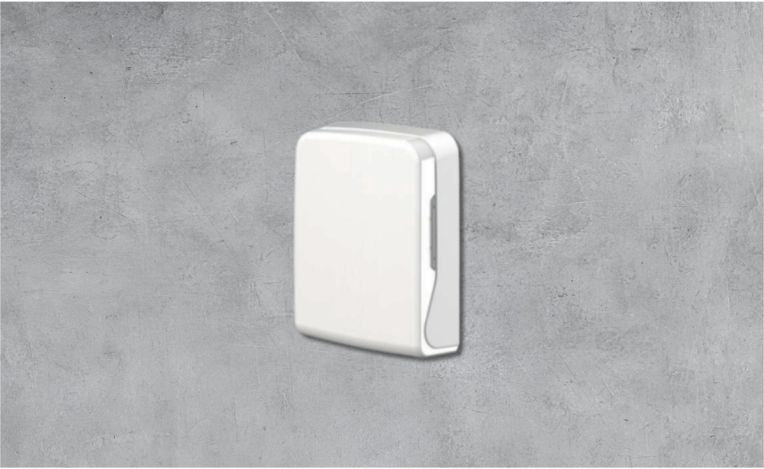 Paper Towel Dispenser in White ABS